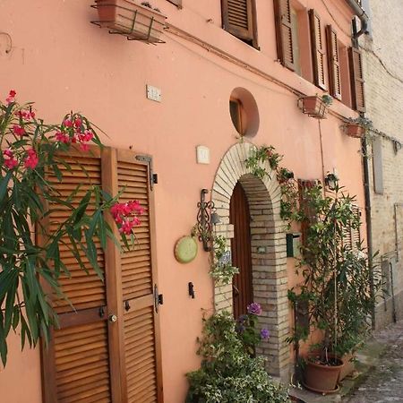 B&B Mamma Ari Fermo Zewnętrze zdjęcie